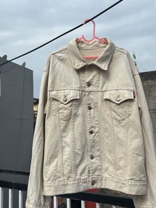 Levi&#39;s Beige Trucker Unisex  Jacket