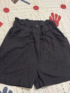 Cute Black High-Waisted Shorts