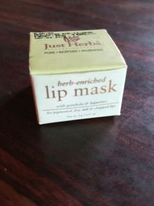 Lip Mask
