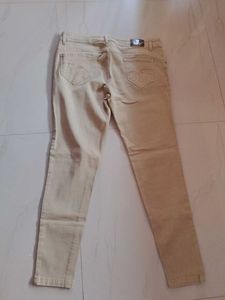 Beige Jeans