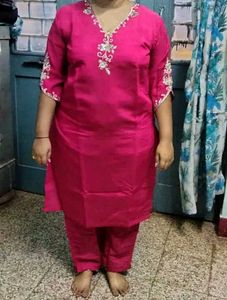 Elegant Pink Kurta Set