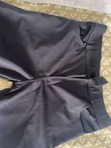 Black Stretchable Lower Kind Of Pant