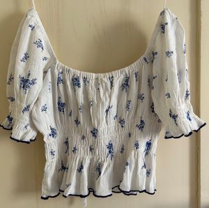 h&amp;m white puff sleeved top