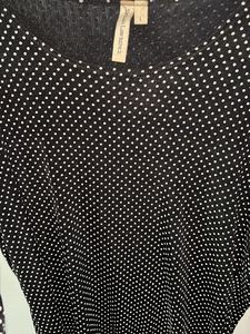POLKA DOTS TOP 🖤