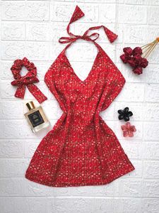 Festive Halter Neck Short Kurti🎀