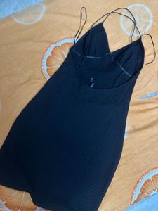 H&amp;m - Blackless Dress