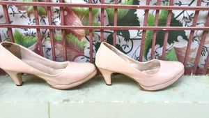 Elegant nude colour Heels🌷🌸🌷
