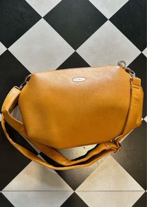 Retro Mustard Yellow Shoulder Bag