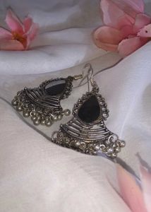 Mirror Attached Earings