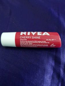 NIVEA Cherry Shine Tinted Lip Balm