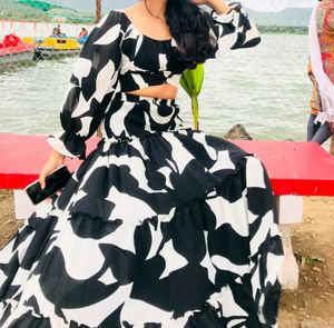Black And White Skirt Top