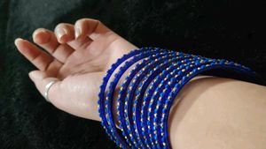 Blue Glass Bangle Set