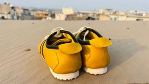Yellow &amp; Black Casual Shoes