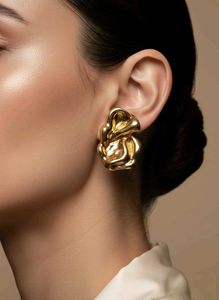 Stainless steel Anti Tarnish Sculptural Gold Drop