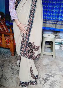 Heavy Border Georgette Saree With Blouse