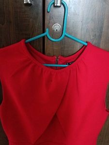 Red Sleeveless Dress