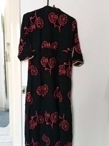 Black Kurti