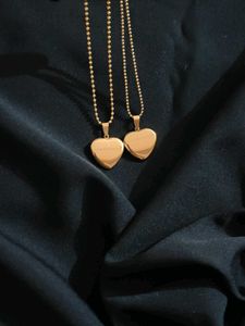 Gold Heart Pendant Necklace Set