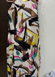 Sleeveless kurta you can team up wi