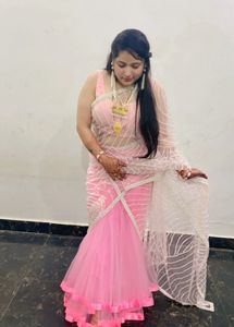 Beautiful Lehnga With Beats Dupatta And Blouse