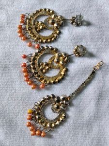 Earrings &amp; Maang Tikka Set