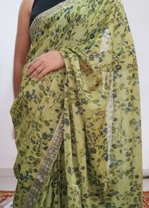 Elegant Floral Print Saree