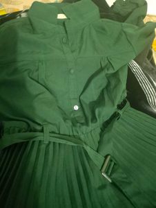 Emerald Green Pleated Midi Dress