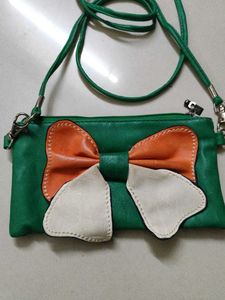 Bow Crossbody leather bag