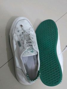 Ladies Converse