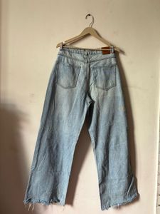 Baggy Cuts Jeans
