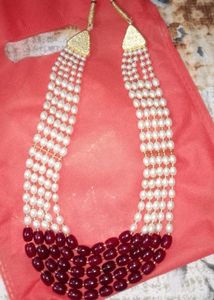 Womens Red And White Beaded Necklace