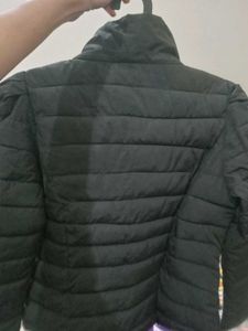 stylish Black Puffer Jacket fully 🥵 warm