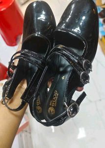 Black Double Buckle Marry Jane Heels