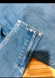 Blue Denim Jeans with Ankle Detail