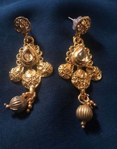 Gold Toned Indian Jewelry Set⭐️