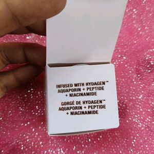 Charlotte Tilbury Magic Water Cream