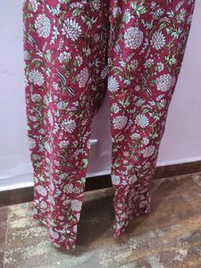 new xxl  Printed Maroon kurta pants