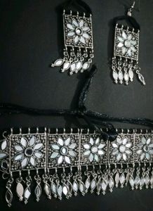 Oxidised Trendy Silver Crystal Jewellery Set