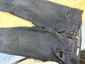 Levi's Beige Cargo Pants