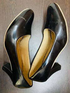 Black Heeled Shoes Ladies