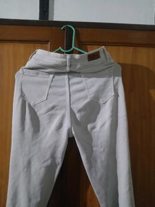 T Shirt And Jeans Pent