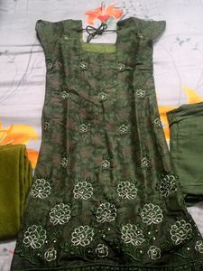 Small Size Embroidery Kurti Set