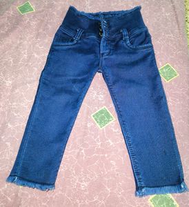 GIRLS JEANS👖