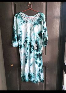 Chikankari Tie And Dye Kurta