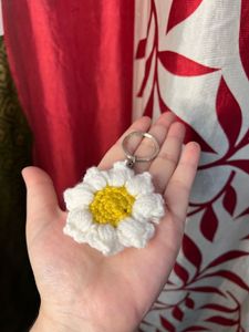 Daisy Flower Keychain
