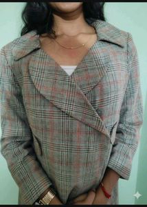 Women’s Classic Checked Winter Overcoat – Mid-Leng