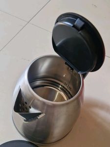 Pigeon Hot Electric Kettle(new)