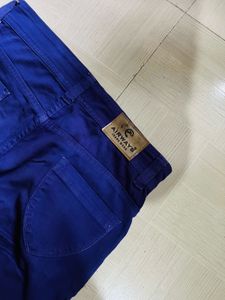 Royal Blue Cropped Capri Pants