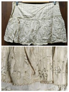 Abercrombie &amp; Fitch_Pleated Vintage Mini Skirt