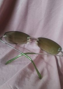 Green Glasses